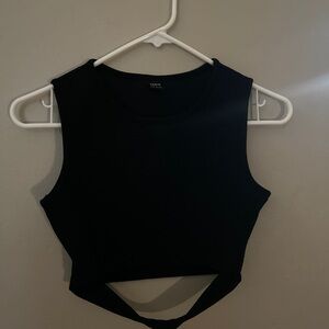 SHEIN Black Sleeveless Cutout Crop Tank Top